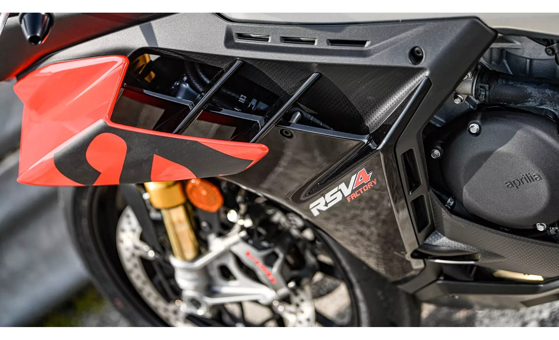 Aprilia RSV4 1100 Factory 2024 Aprilia RSV4 1100 Factory 2024