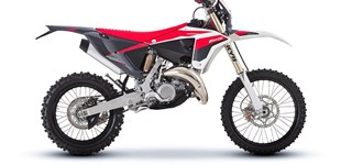 Fantic XEF Rally 2024 vs Fantic XE 125 2024