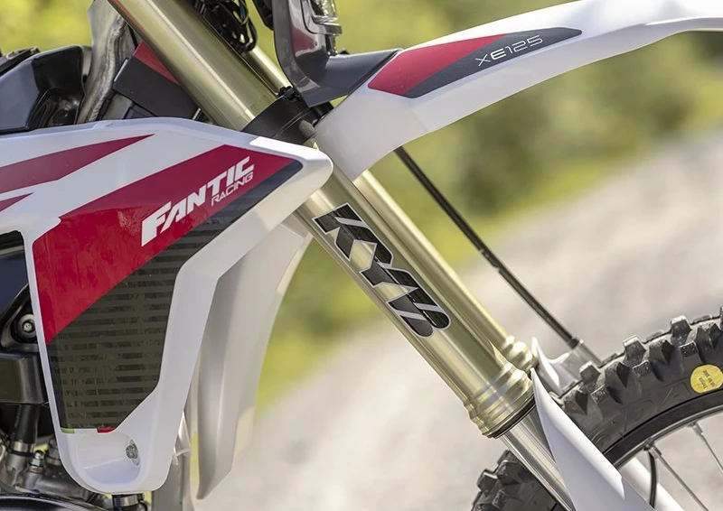 Fantic XE 125 Bild 3: Fantic XE 125