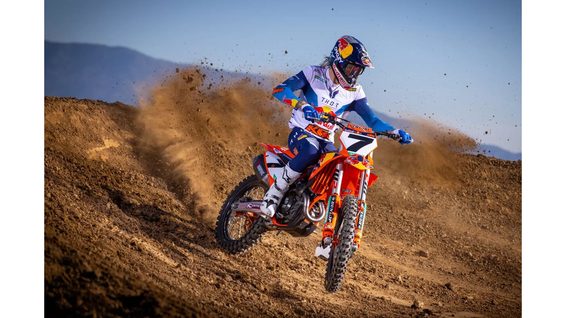 KTM 450 SX-F Factory Edition 2025 - Image 17 KTM 450 SX-F Factory Edition 2025 - Image 17