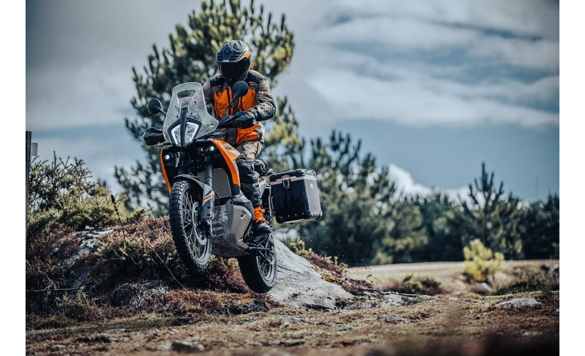 KTM 890 Adventure 2025 KTM 890 Adventure 2025
