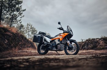 KTM 890 Adventure 2025 - Bild 4