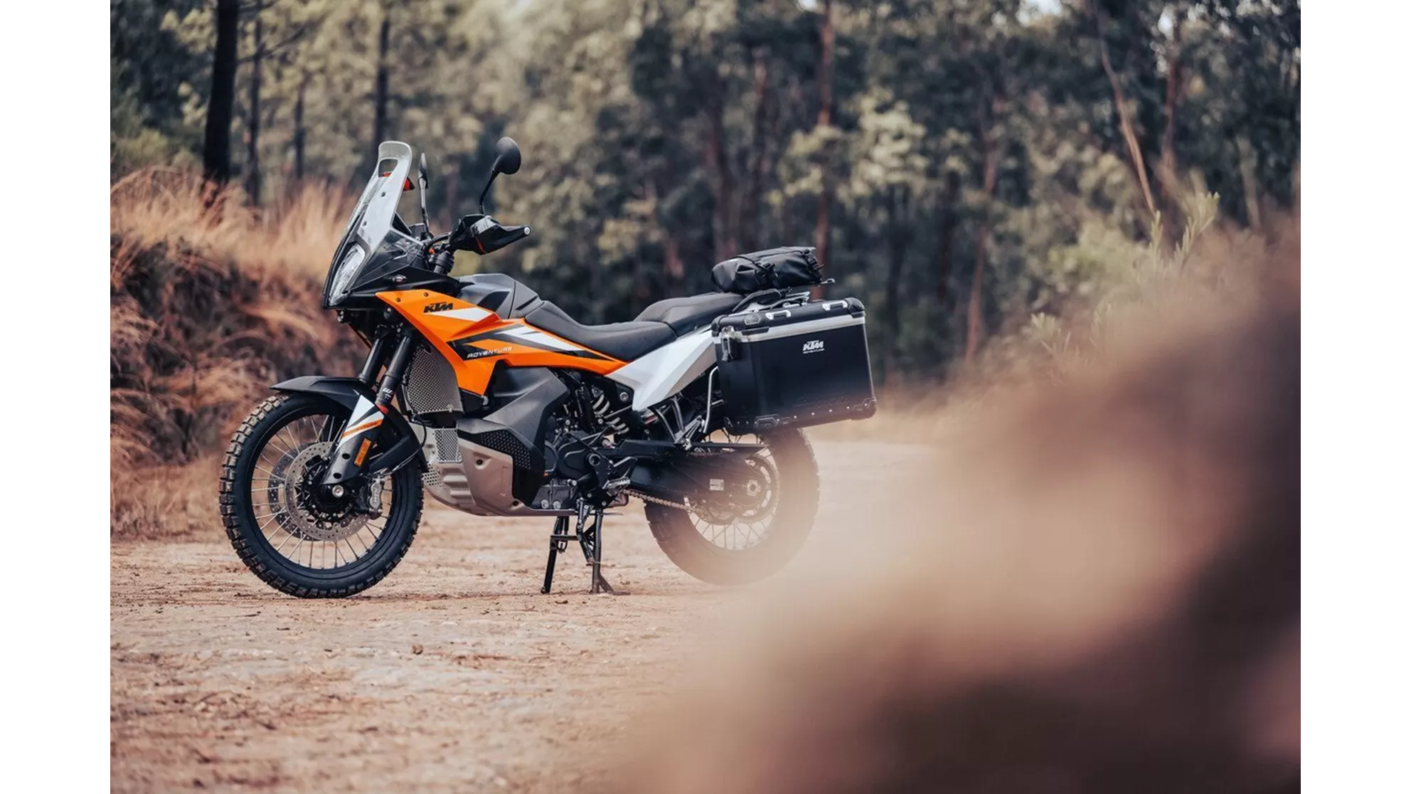 KTM 890 Adventure - Image 7 KTM 890 Adventure - Image 7