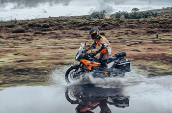 KTM 890 Adventure 2025 - Bild 13