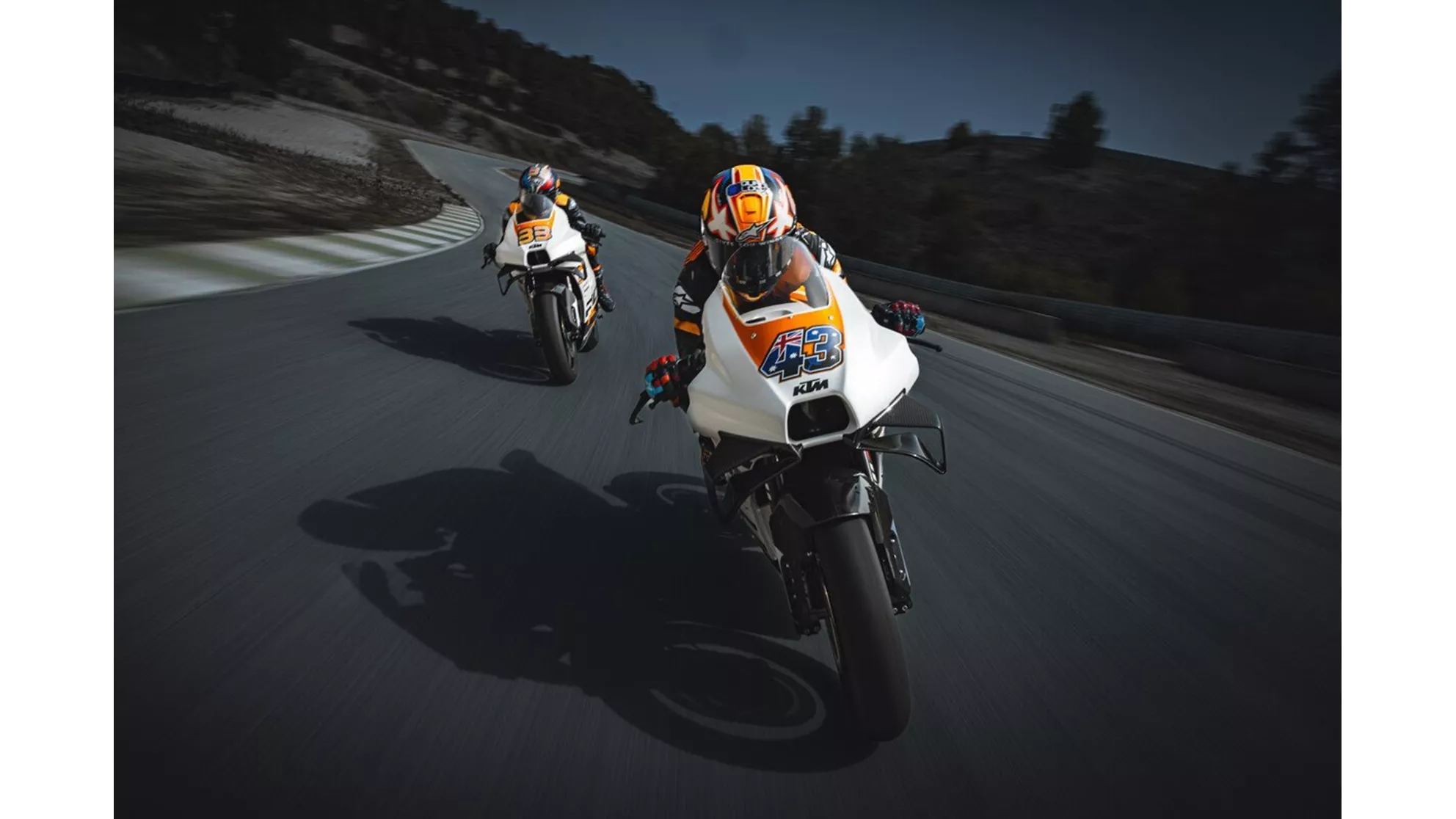 KTM RC 8C - Image 8 KTM RC 8C - Image 8