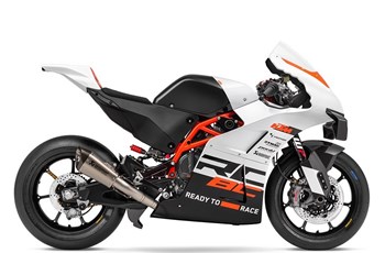 KTM RC 8C 2025 - Bild 2