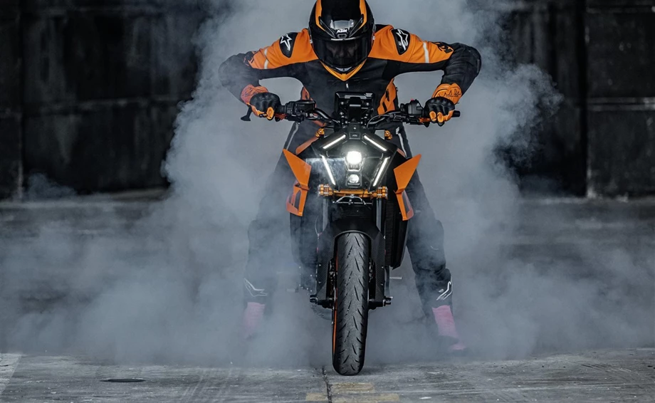 KTM 990 Duke Bild 9: KTM 990 Duke