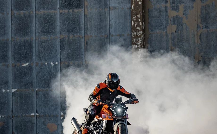 KTM 990 Duke Bild 15: KTM 990 Duke
