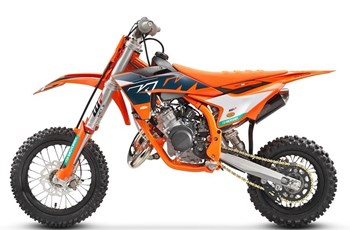 KTM 50 SX FACTORY EDITION 2025 - Bild 4 KTM 50 SX FACTORY EDITION 2025 - Bild 4