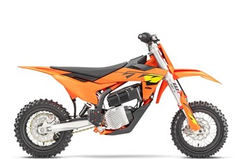 KTM SX-E 3 2025 - Bild 2