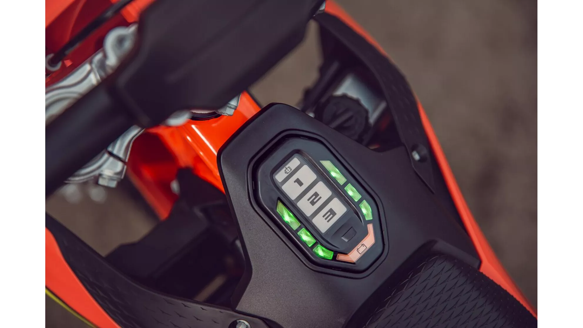 KTM SX-E 3 - Image 2 KTM SX-E 3 - Image 2