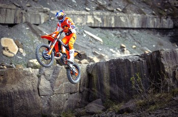 KTM 300 EXC HARDENDURO 2025 - Bild 3 KTM 300 EXC HARDENDURO 2025 - Bild 3