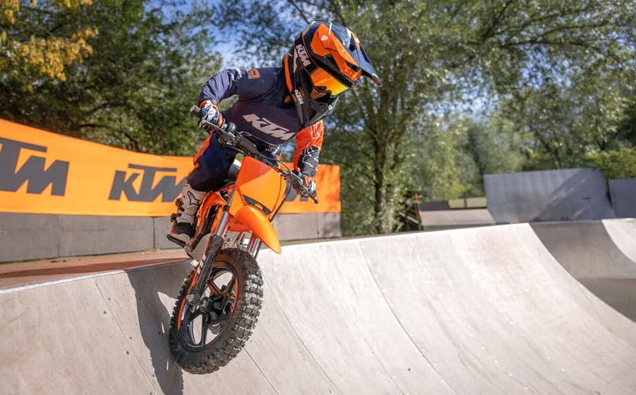 KTM SX-E 2 Bild 2: KTM SX-E 2