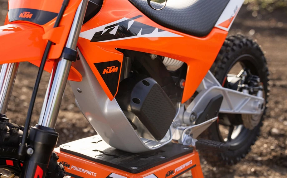 KTM SX-E 2 Bild 3: KTM SX-E 2