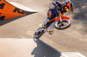 KTM SX-E 2 2025 - Bild 6