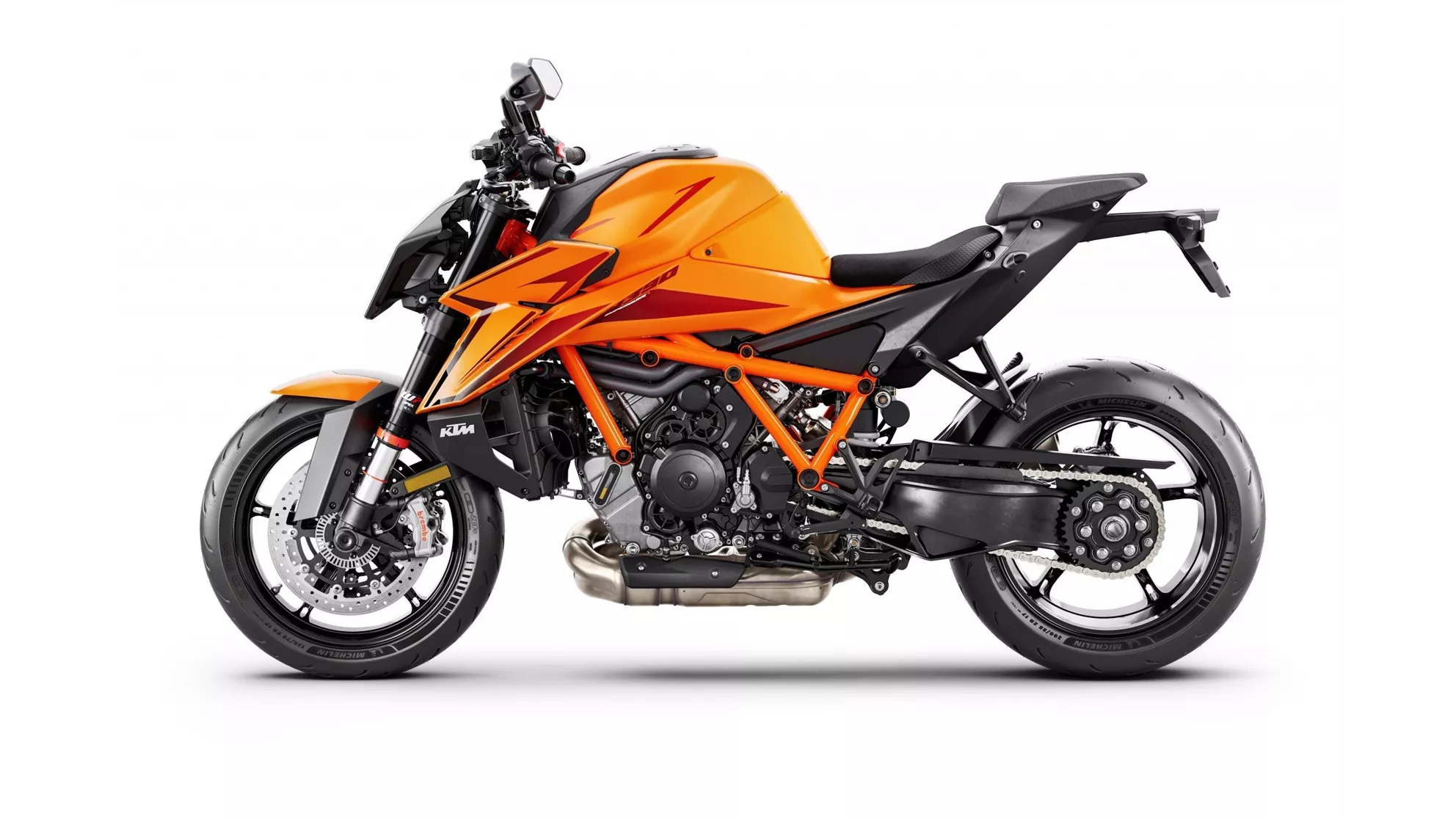 KTM 1390 Super Duke R - Image 1 KTM 1390 Super Duke R - Image 1