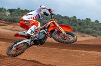 KTM 250 SX-F Adamo 2025 - Bild 3