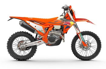 KTM 500 EXC-F CHAMPION EDITION 2025 - Bild 2 KTM 500 EXC-F CHAMPION EDITION 2025 - Bild 2