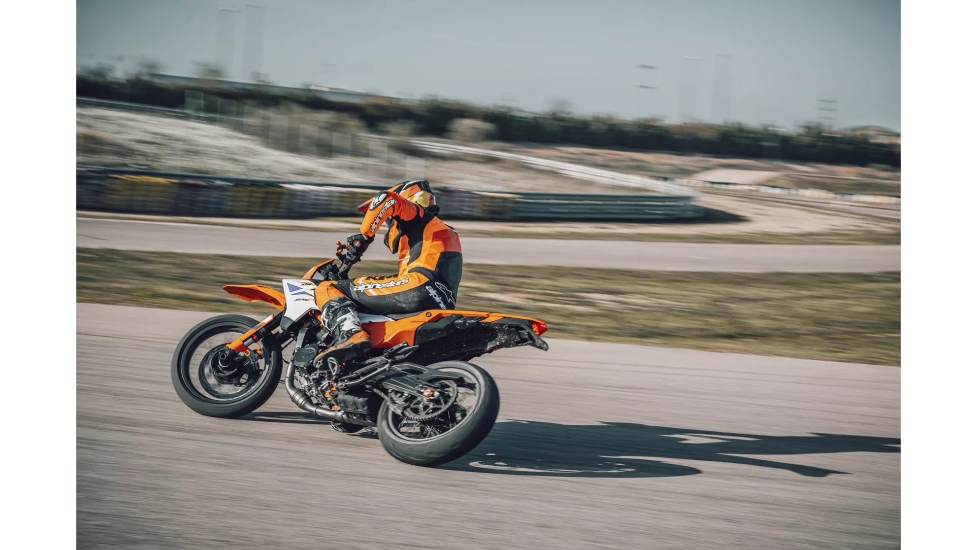 KTM 390 SMC R 2025 - Image 75 KTM 390 SMC R 2025 - Image 75