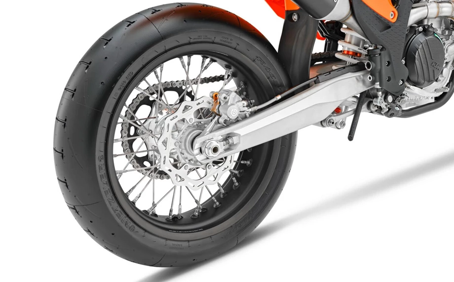 KTM 450 SMR Bild 6: KTM 450 SMR