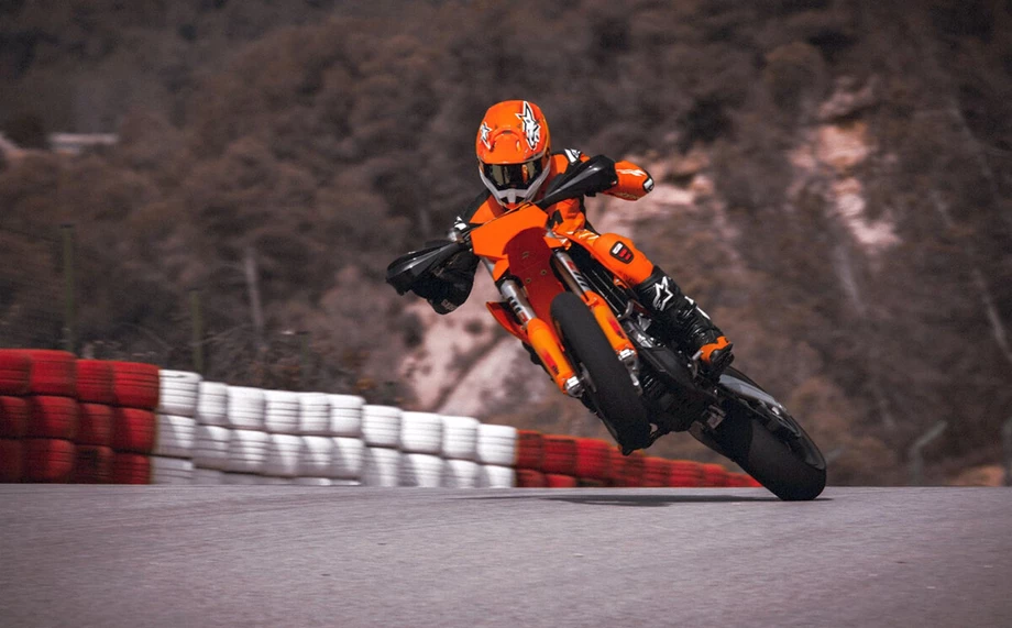 KTM 450 SMR Bild 7: KTM 450 SMR