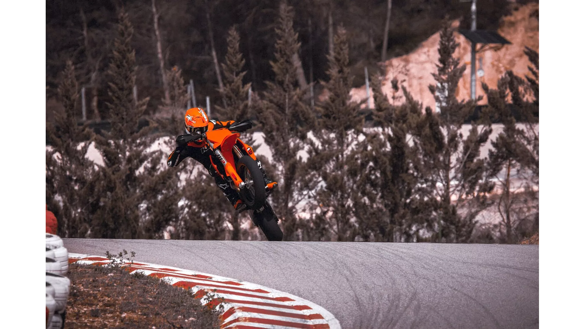 KTM 450 SMR - Image 7 KTM 450 SMR - Image 7