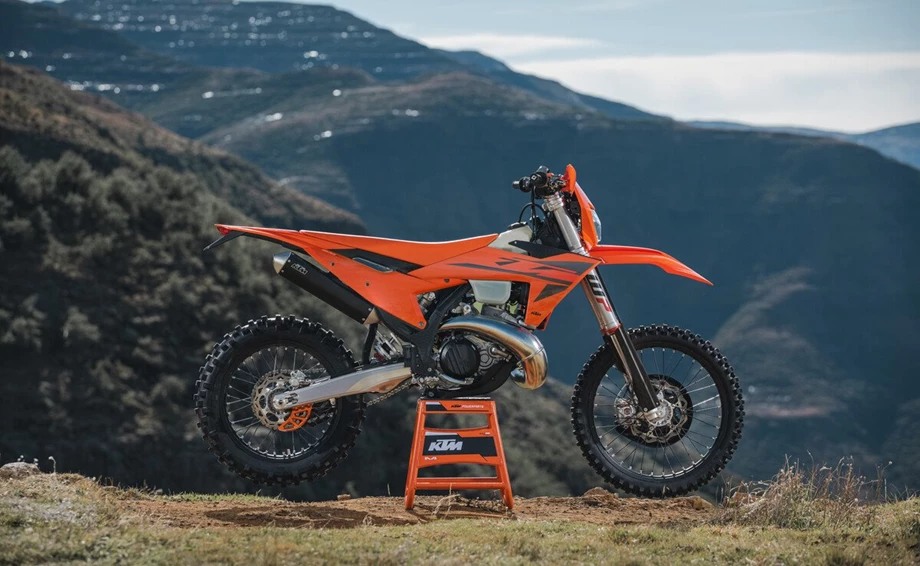 KTM 300 EXC Bild 6: KTM 300 EXC