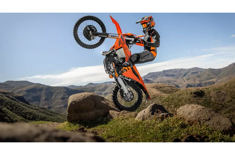 KTM 300 EXC 2025 KTM 300 EXC 2025