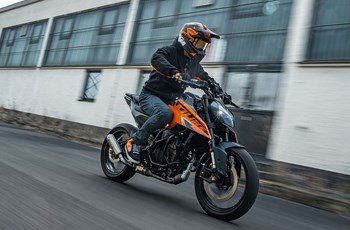 KTM 125 Duke 2025 - Bild 6 KTM 125 Duke 2025 - Bild 6