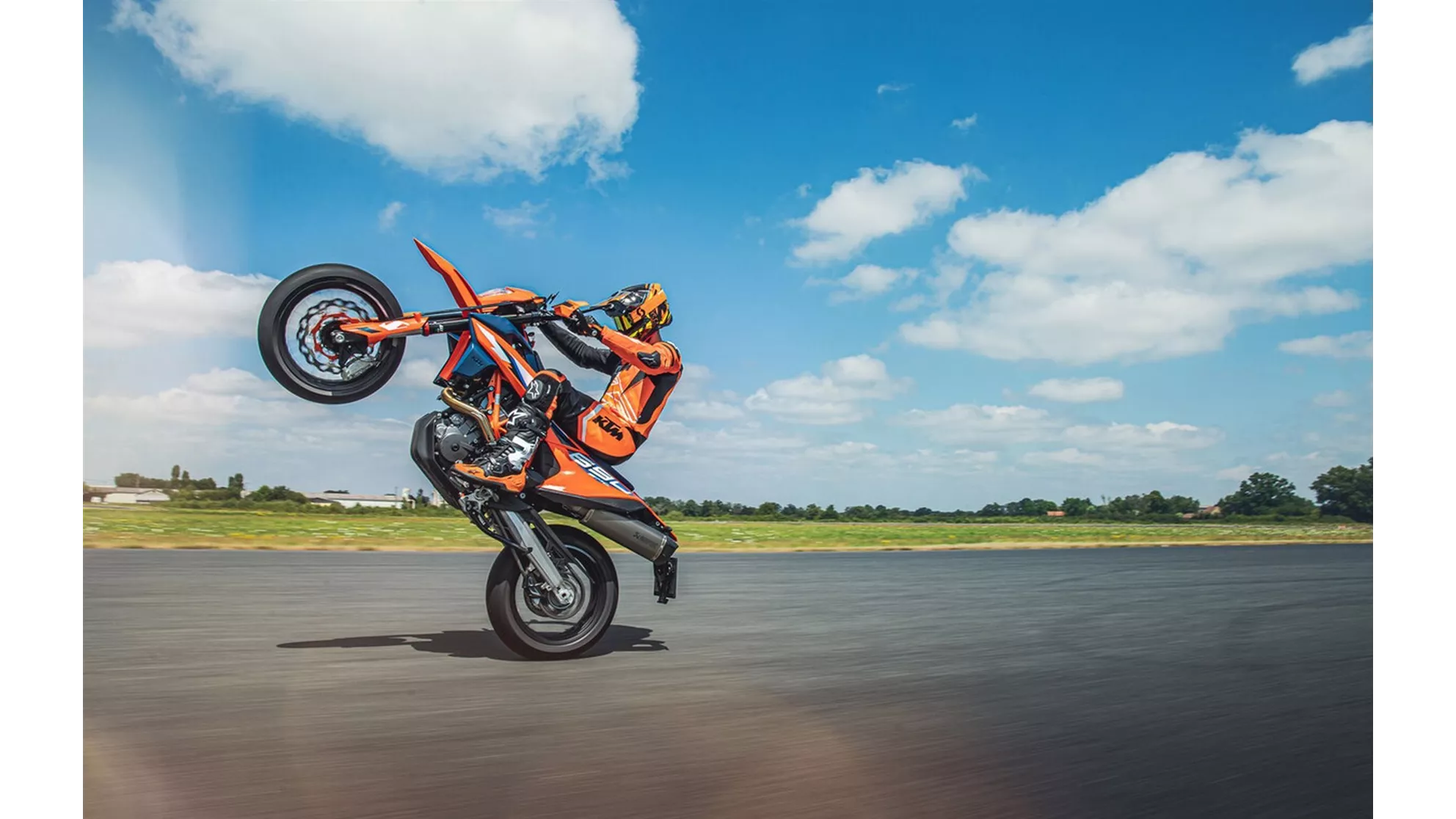 KTM 690 SMC R - Bild 4 KTM 690 SMC R - Bild 4