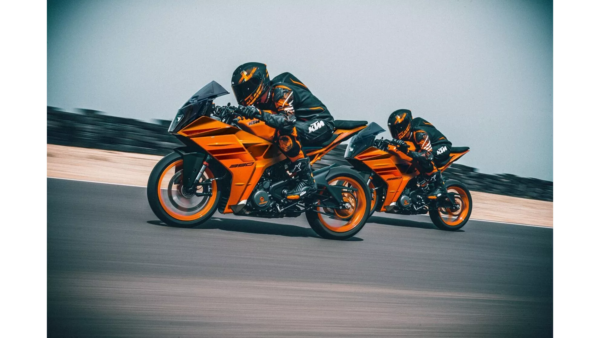KTM RC 390 - Image 2 KTM RC 390 - Image 2