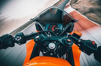 KTM RC 390 2025 - Bild 7