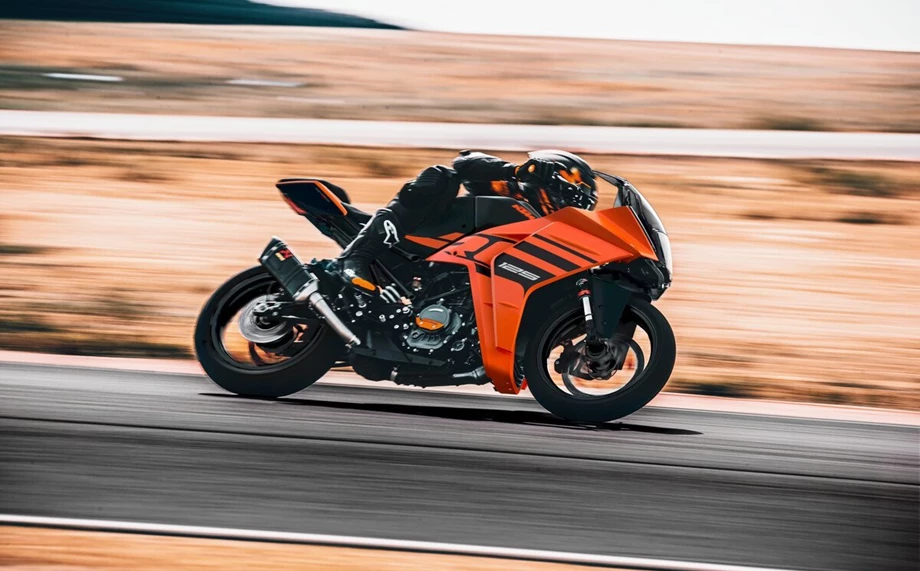 KTM RC 125 Bild 4: KTM RC 125