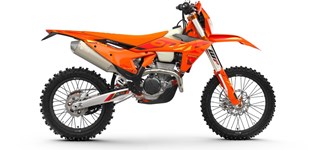 KTM 350 EXC-F SIX DAYS 2023 vs KTM 350 EXC-F SIX DAYS 2025