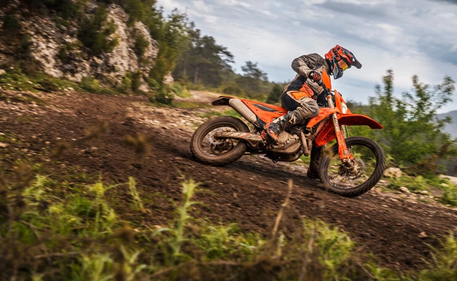 KTM 500 EXC-F SIX DAYS Bild 2: KTM 500 EXC-F SIX DAYS