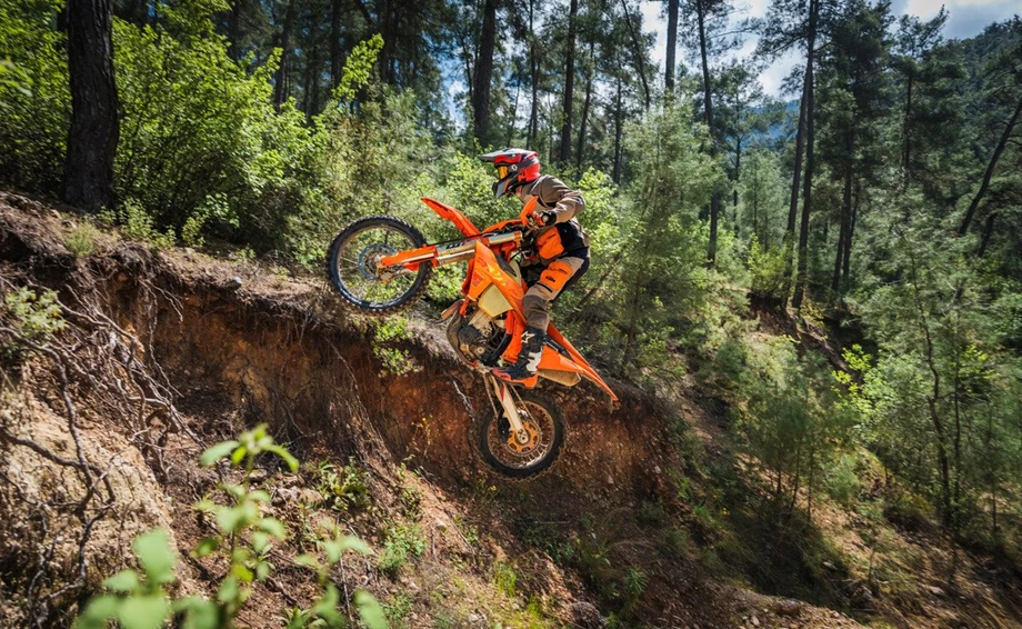 KTM 500 EXC-F SIX DAYS Bild 8: KTM 500 EXC-F SIX DAYS
