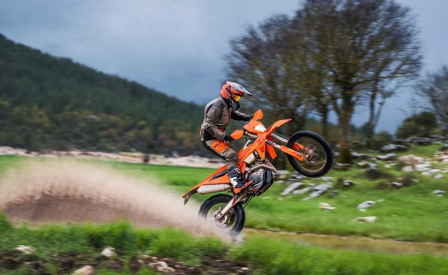 KTM 300 EXC SIX DAYS Bild 5: KTM 300 EXC SIX DAYS