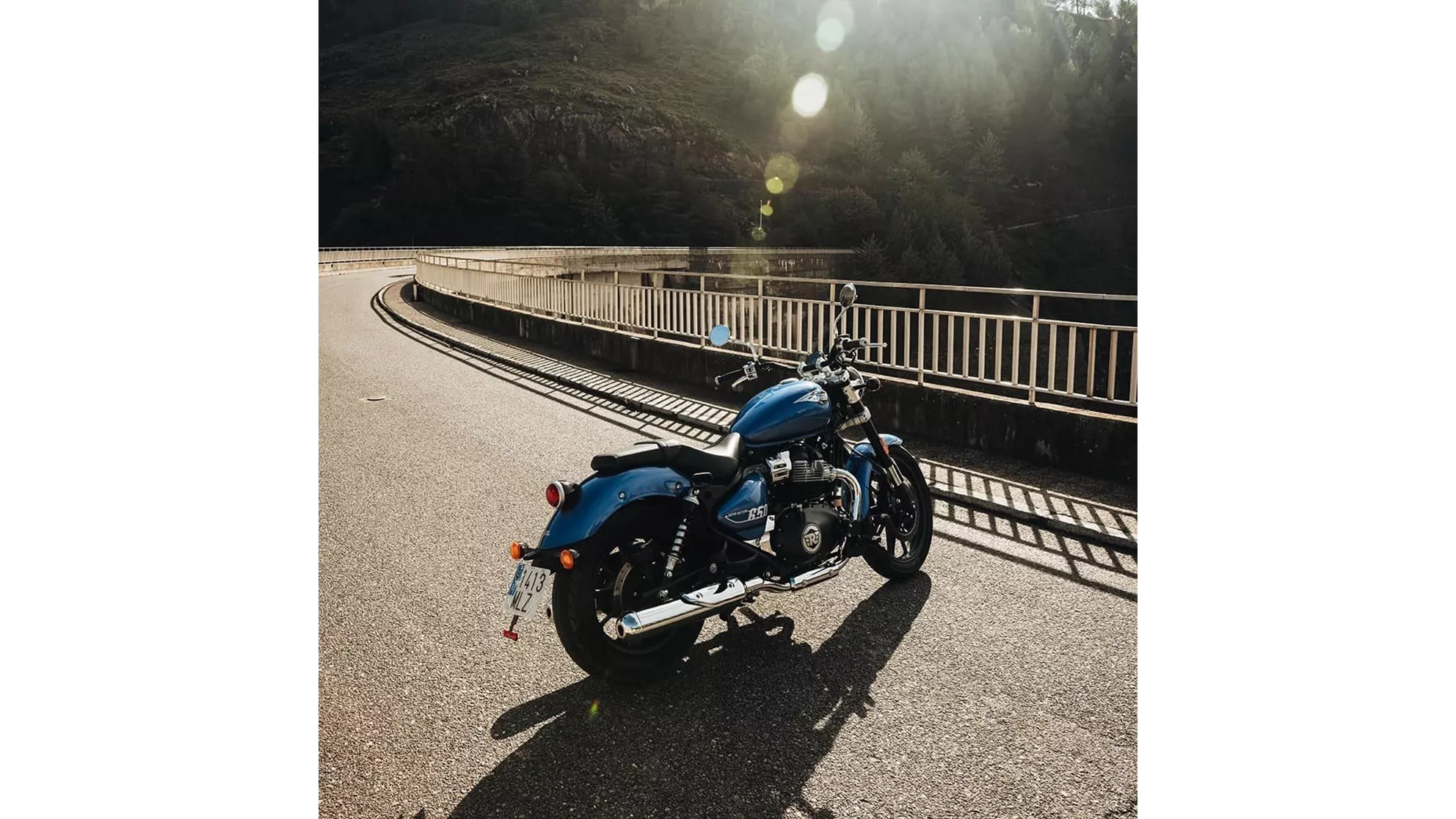 Royal Enfield Super Meteor 650 - Image 7 Royal Enfield Super Meteor 650 - Image 7