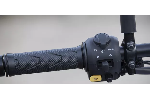 Royal Enfield Himalayan 450 2025 vs Voge 650DSX 2022