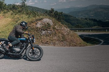 Royal Enfield Continental GT 650 2025 - Bild 68