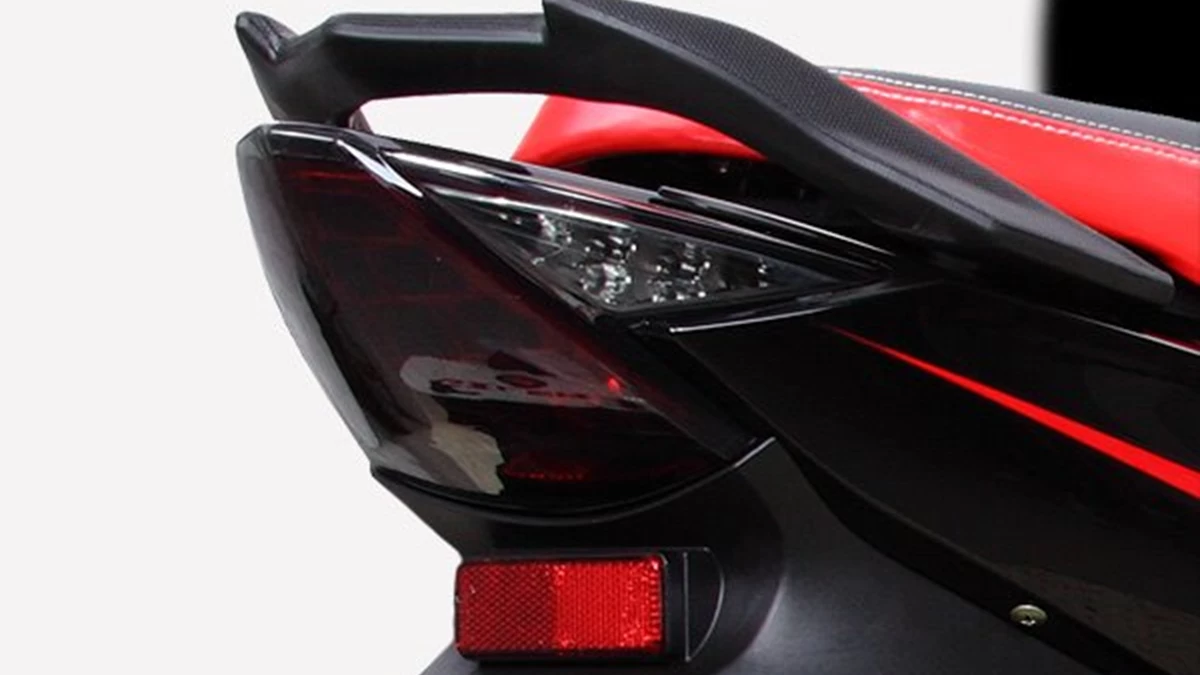 Gilera Smash X 125 Bild 11: Gilera Smash X 125