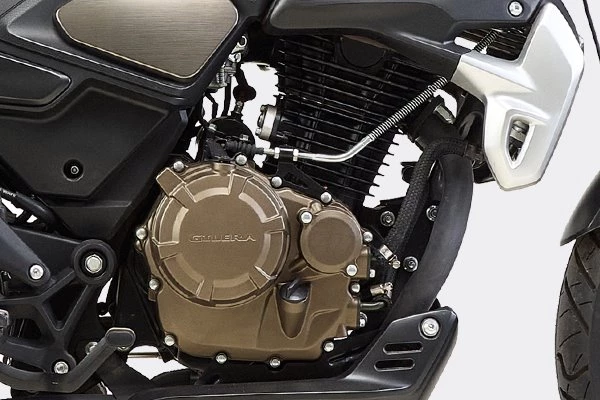 Gilera AC4 250 4V Bild 10: Gilera AC4 250 4V