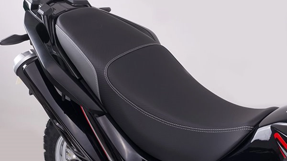 Gilera SMX 200 Bild 7: Gilera SMX 200
