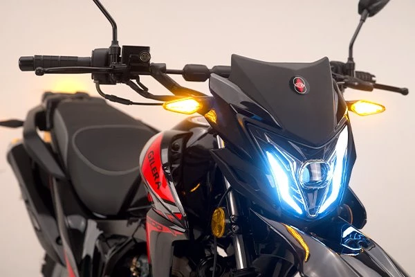 Gilera SMX 200 Bild 2: Gilera SMX 200