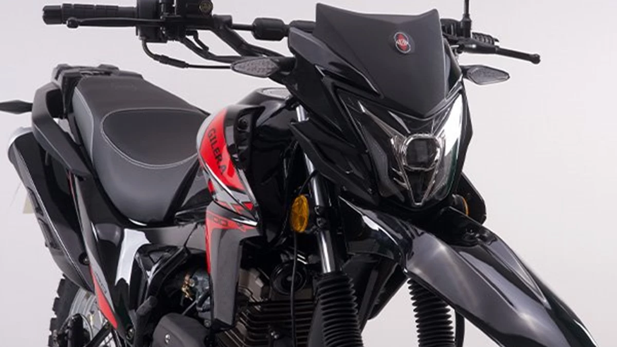 Gilera SMX 200 Bild 11: Gilera SMX 200