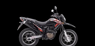 Honda XL750 Transalp 2025 vs Gilera SMX 200 2025