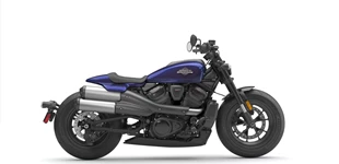 Indian Sport Scout 2025 vs Harley-Davidson Sportster S RH1250S 2025 Indian Sport Scout 2025 vs Harley-Davidson Sportster S RH1250S 2025