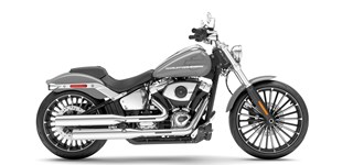 Harley-Davidson CVO Pro Street Breakout FXSE 2017 vs Harley-Davidson Softail Breakout 117 2025