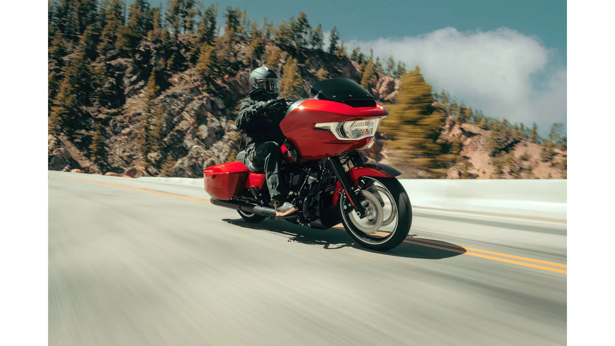 Harley-Davidson Road Glide FLTRX - Image 1 Harley-Davidson Road Glide FLTRX - Image 1