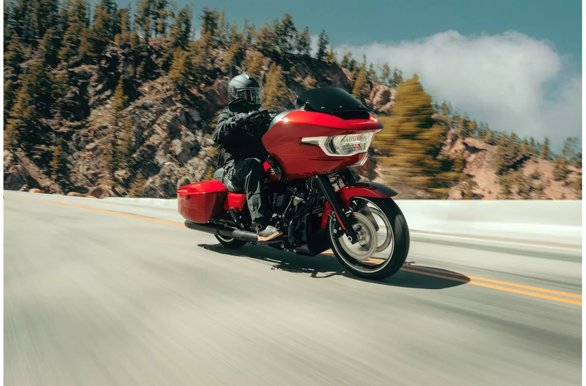 Harley-Davidson Road Glide FLTRX Harley-Davidson Road Glide FLTRX